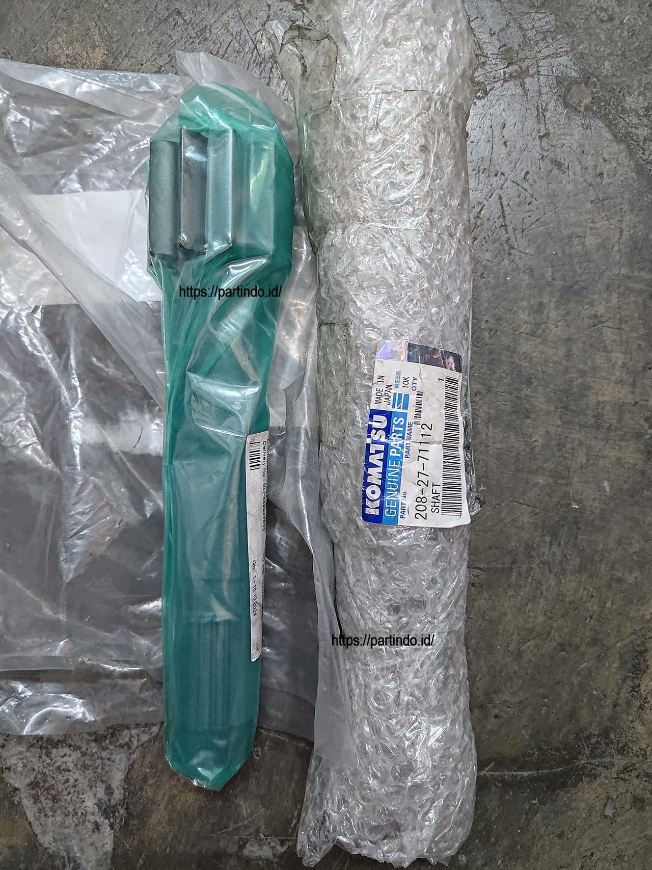 208-27-71112 208-27-71111